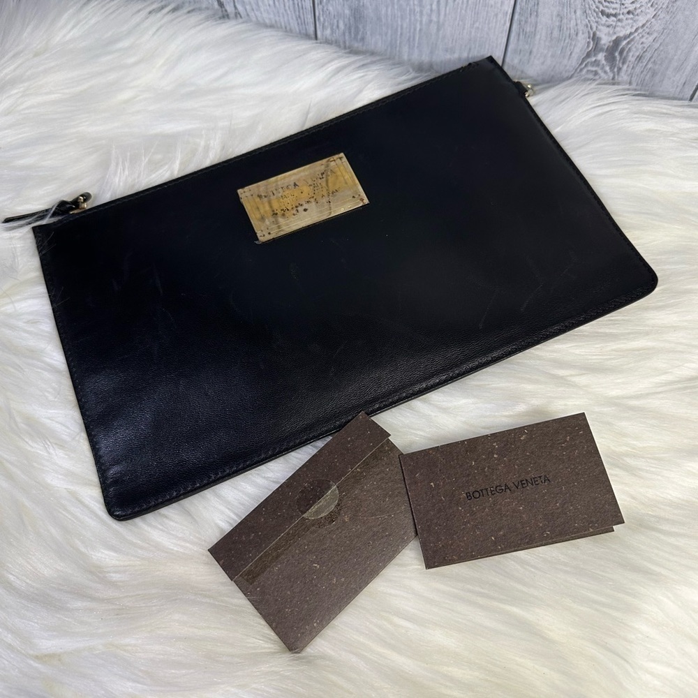 BOTTEGA VENETA pouch in black